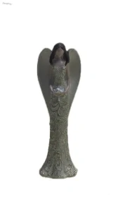 Anděl se zlatým šatem a květem