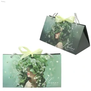 Dárková papírová taška Lady’s Floral – trojúhelníková